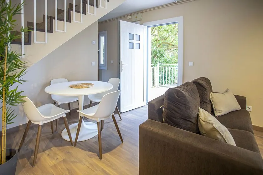 San Pedro Apartments 2 bedrooms - Image 1