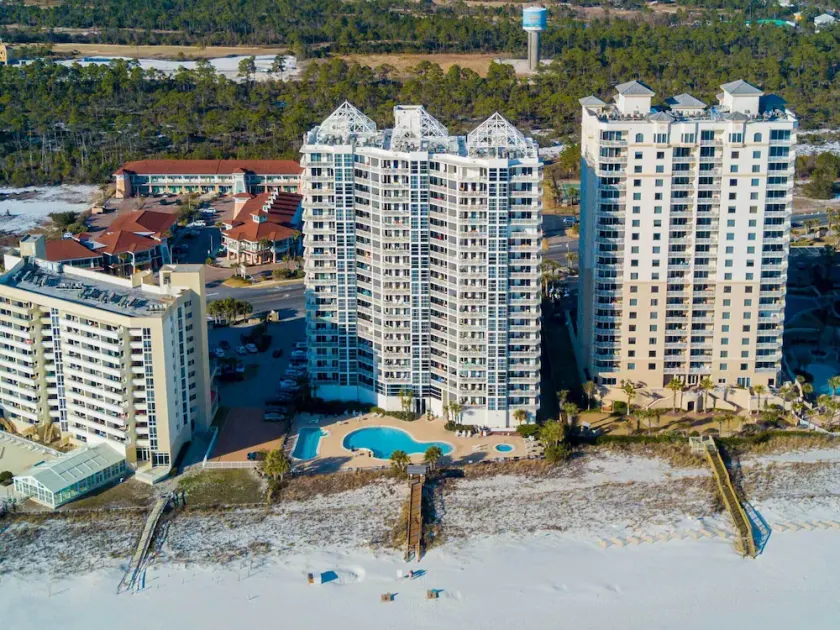 Palacio by Southern Vacation Rentals - Image 1