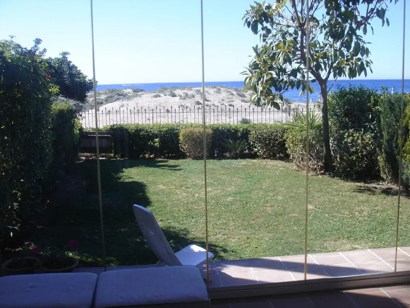House in first line of Los Monteros Beach (Marbella), Free WiFi, - Image 1
