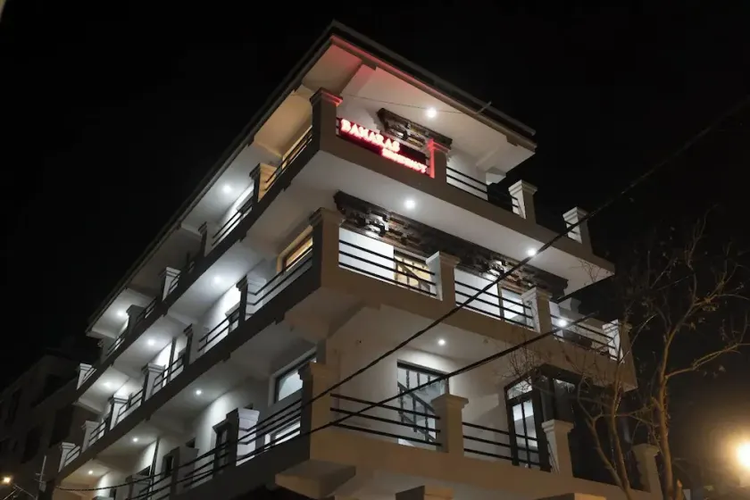 Situated 10 mints from airport 10 mints from main market and mountains view. - Image 1
