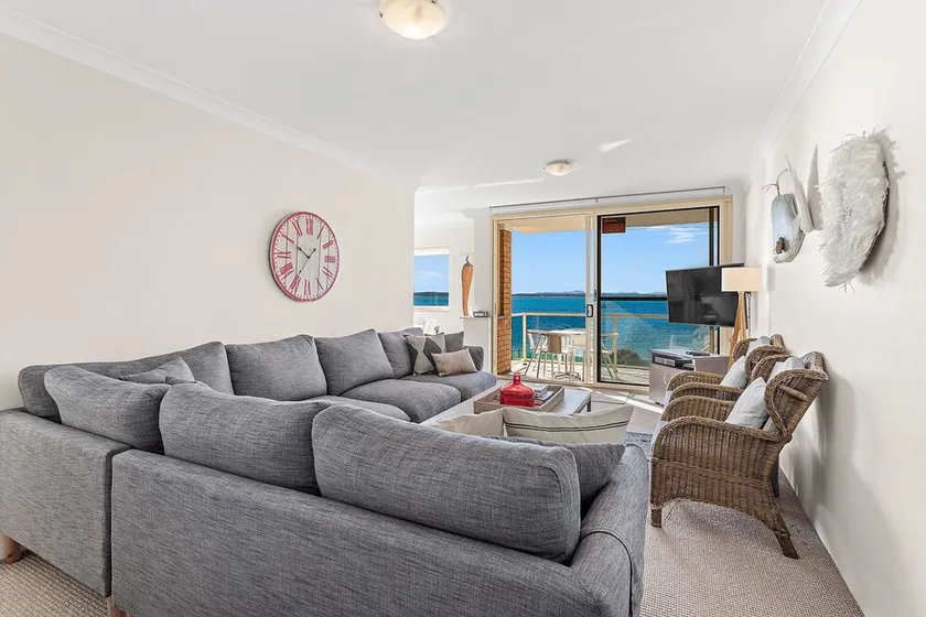 4 South Pacific Across the road from Shoal Bay beach. - Image 1