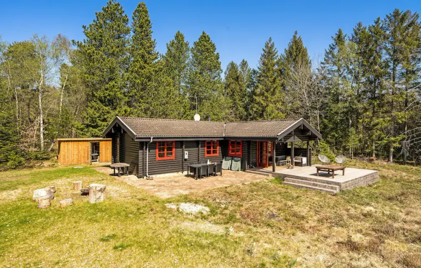 Beautiful Home In Hadsund With Kitchen - Image 1