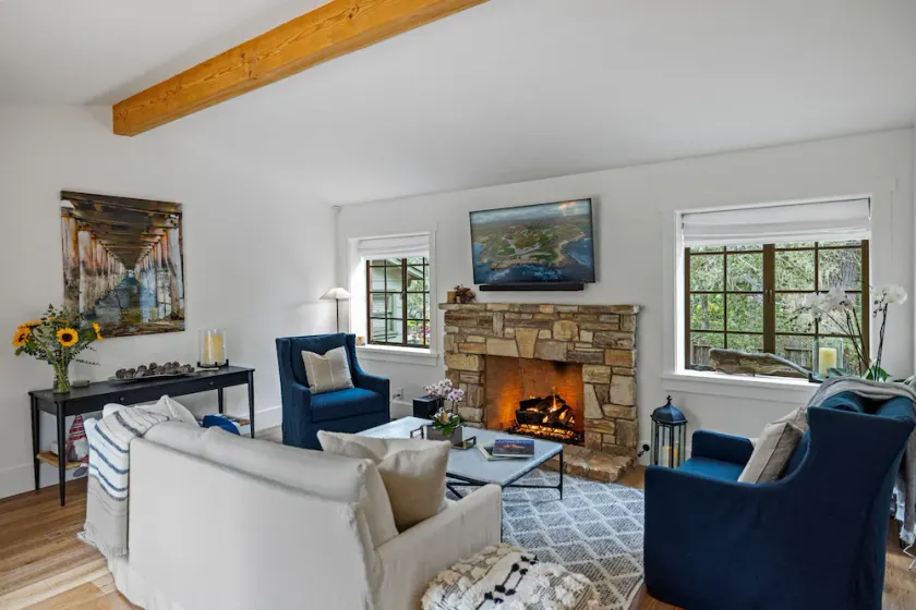 3883 Kiwi's Cottage - Immaculate, Prime Location - Image 1