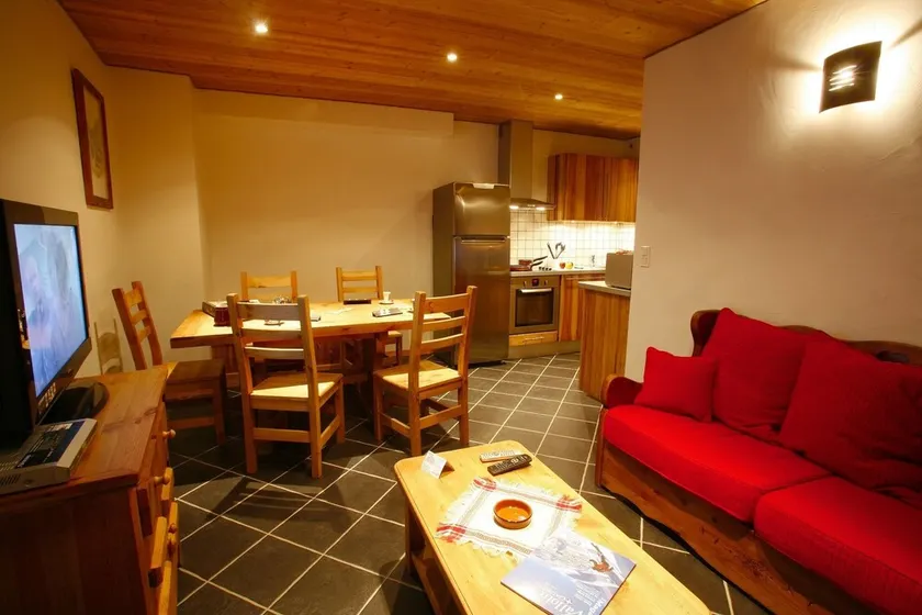 Chez le Marquis du Pontet 3: 7 pers. i centrum och vid foten av backarna - Image 1