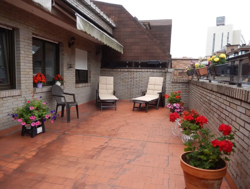 PENTHOUSE AU CENTRE D'OVIEDO AVEC GARAGE CARRE ET WIFI GRATUIT - Image 1
