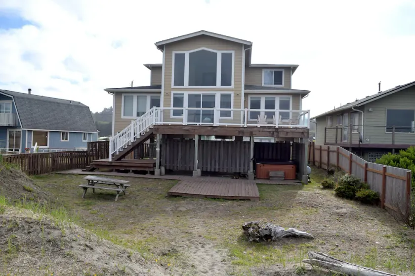 Luxus-Haus am Strand - Image 1