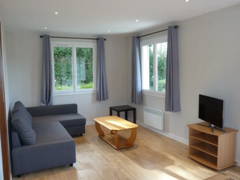CHARMING HOUSE WITH SEA VIEW AND GARDEN IN VILLERVILLE BETWEEN DEAUVILLE AND HONFLEUR - Image 1
