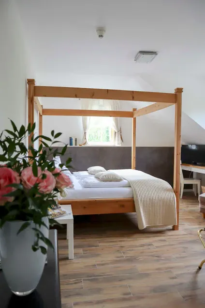 Double Room - Gut Moschenhof Hotel - Image 1