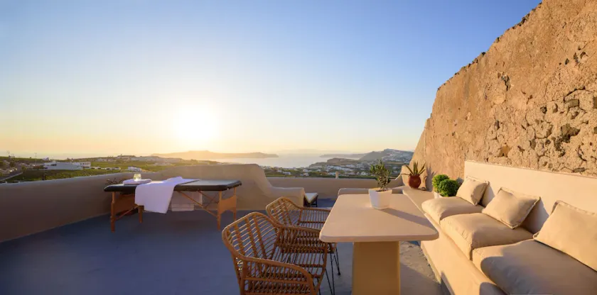 Diva Santorini Luxury Villa - Image 1