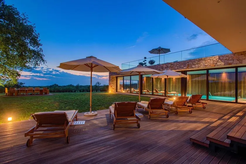Elegant Istria Villa | 18m Private Pool | Villa Novica Platinum | 4 Bedrooms | Jacuzzi Sauna and Gym - Image 1