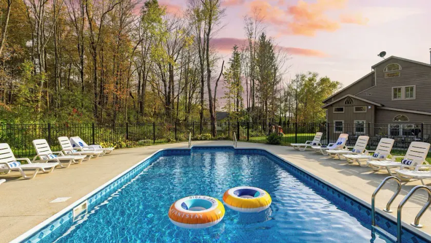 Sleeps 40 Heated Pool Hot Tub Fire Pit Game Room Brookside Mountain Retreat by Avantstay - Image 1