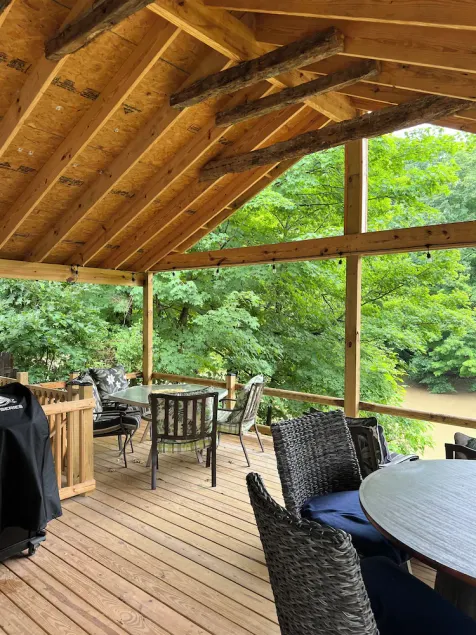  Rivers Nest -Paradise on the Deck - Image 1