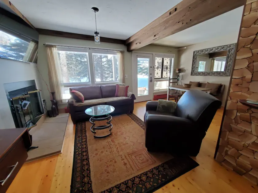 Peaceful condo on a golf course, minutes from Beaver Creek and Vail Resorts - Image 1
