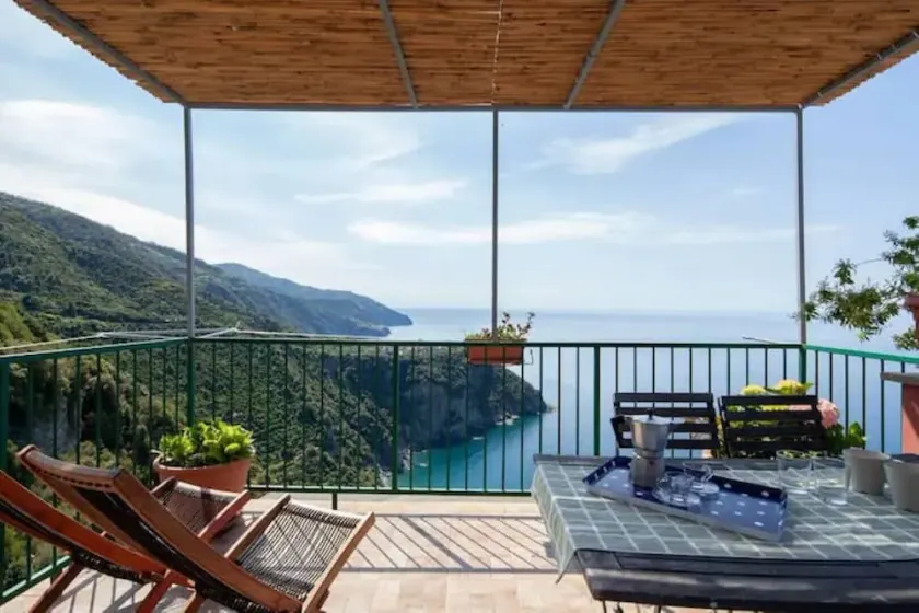 Teresita Apartment - Image 1