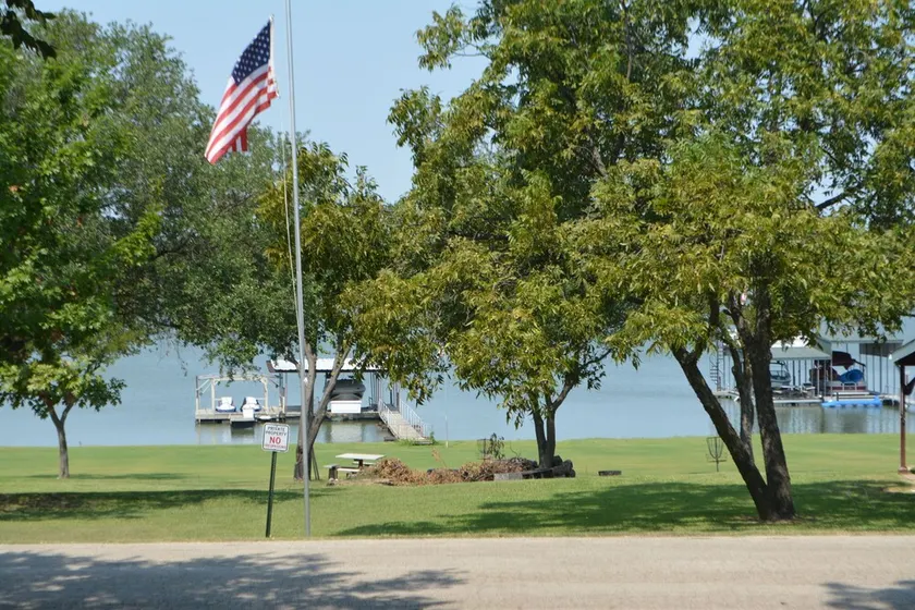 Lakeview and direct access Boat Dock Lake Lewisville - Frisco/Little Elm  - Image 1