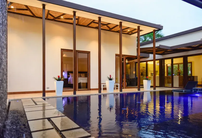 ONE-OF-A-KIND LUXURY VILLA - Free golf cart! - Image 1