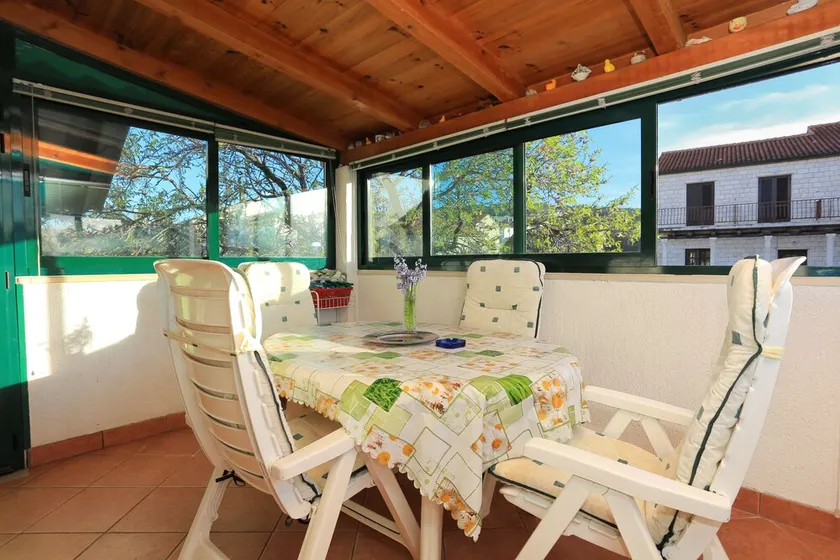 Three bedroom apartment with terrace Supetar, Brač (A-7549-a) - Image 1