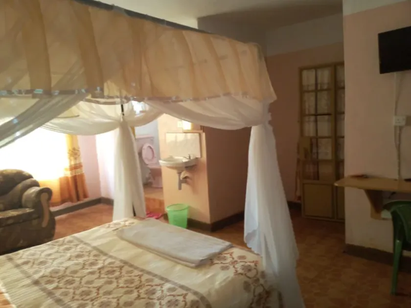 Prestige Guest Lodge - Image 1