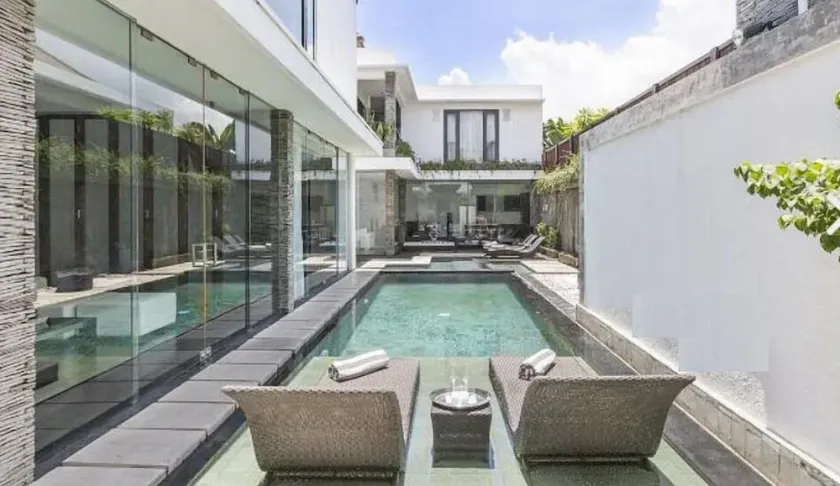 30% off 8-2brs En Suites Ultra Modern Best Of The Best In Seminyak Best Location - Image 1