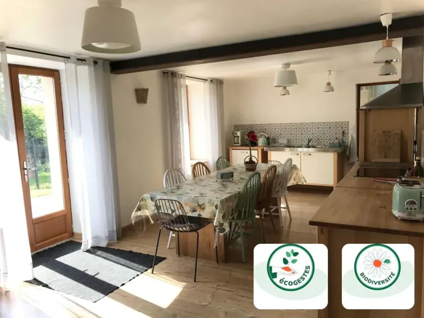 Gîte rénové avec jardin, proche loisirs et commerces, à une heure de Nancy et Metz - Image 1