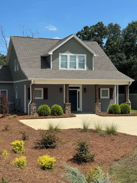 New Country Cottage, 3BR 2.5 BA, Ensuite Master on Main, Relax Rewind Repeat - Image 1