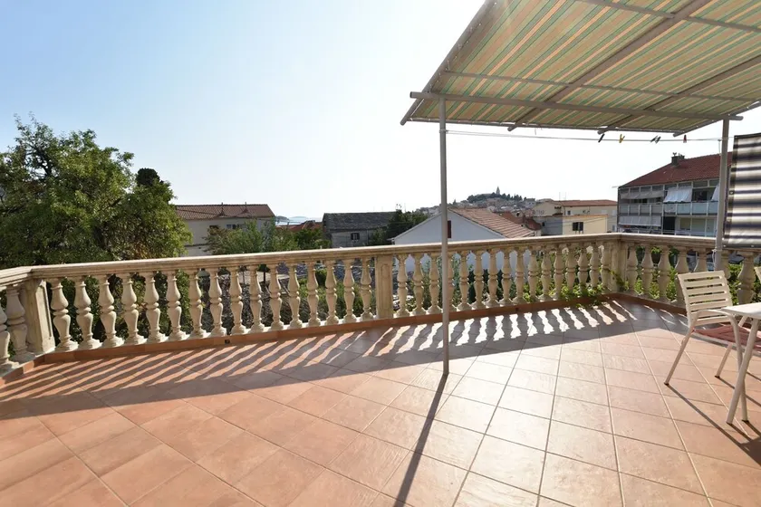 Apartment Damir (41228-A1) - Primosten - Image 1