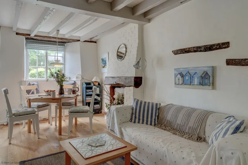 Historic cottage in Woodstock near Blenheim Palace-White Cottage - Image 1