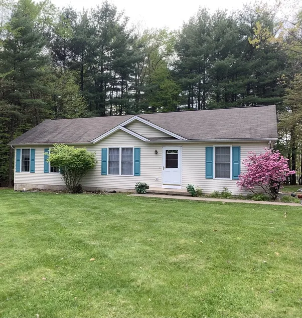 Top-rated cottage! Now booking 2027 getaways. Great for families & couples! - Image 1