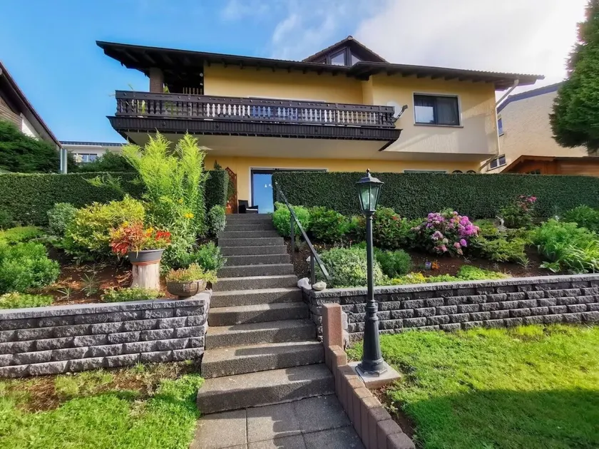 Apartamento 'Zur Schönen Aussicht' com vista para a montanha, terraço privado e acesso Wi-Fi - Image 1