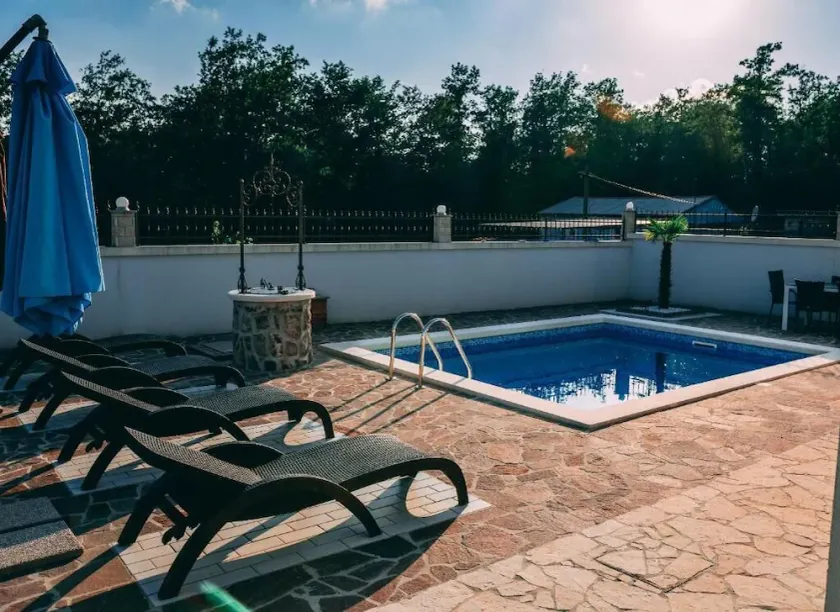 HA-LU 1 - Holiday Relax Home - Image 1