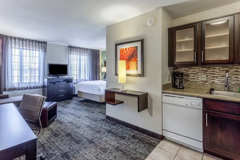 Studio | Free Breakfast, Indoor Pool & Hot Tub - Image 1