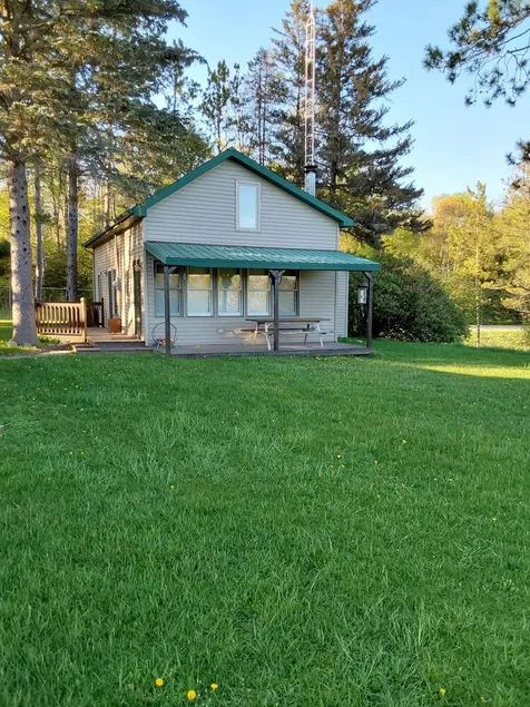  Cabin in the Heart of the Huron National Forest - Image 1