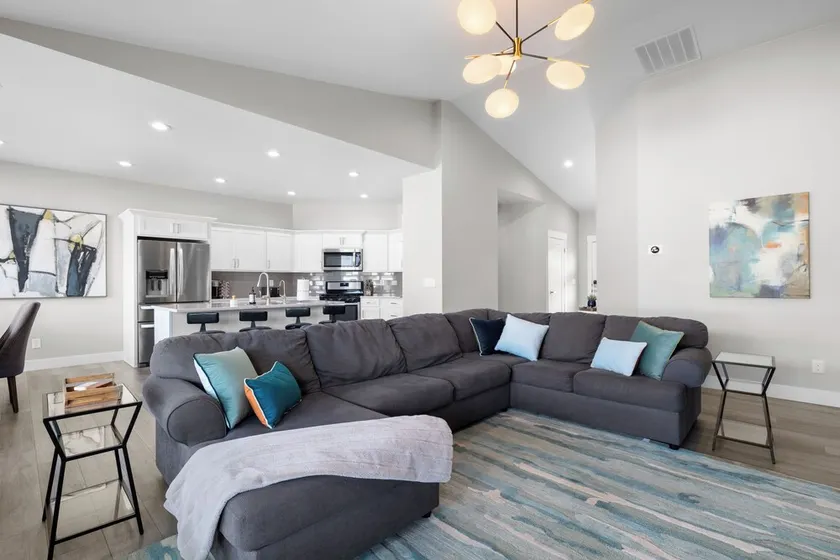 Twin Falls Modern Retreat - Image 1