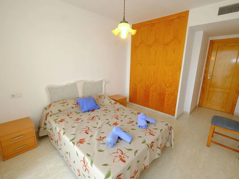Incantevole appartamento per 6 ospiti con WIFI, piscina, TV e balcone - Image 1
