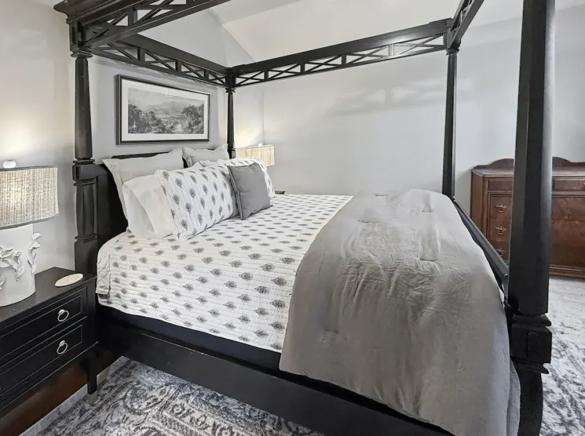 2-Room Chickadee Suite @ Harpers Ferry Guest House - Image 1