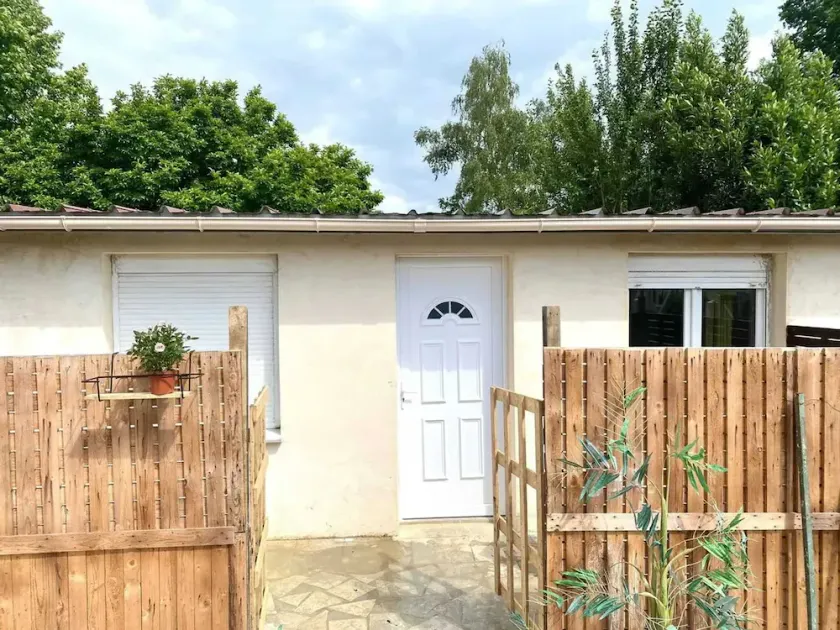 Homerez - Hus i Clermont - Image 1