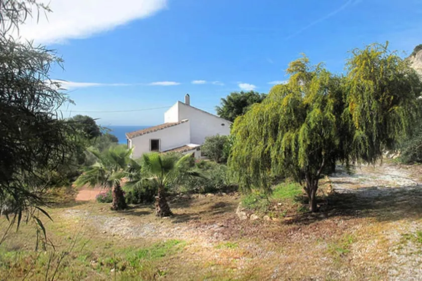 Gorgeous Andalusian house in a protected Nature Reserve - Image 1