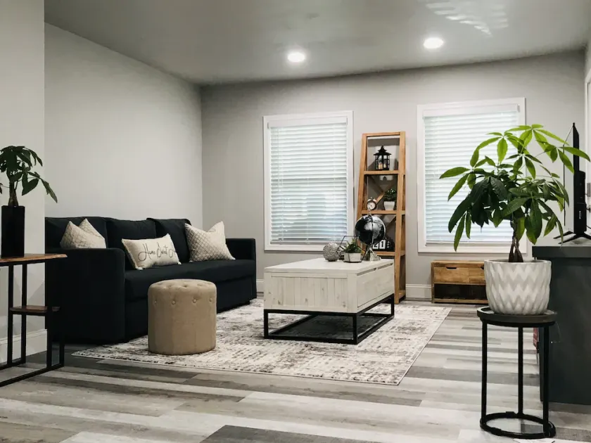 Luxury Retreat Apartment in the ♥ of Spotsylvania - Image 1