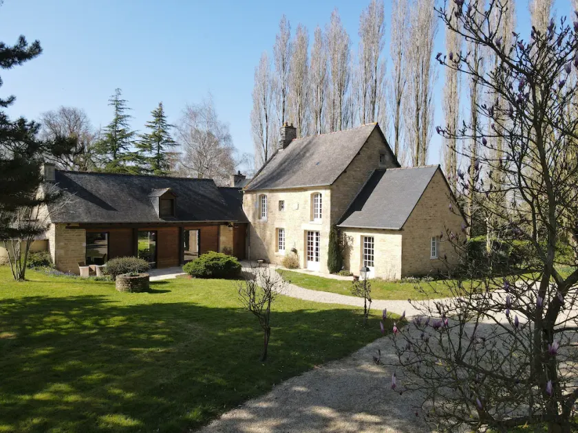 Charme et Tradition - Image 1