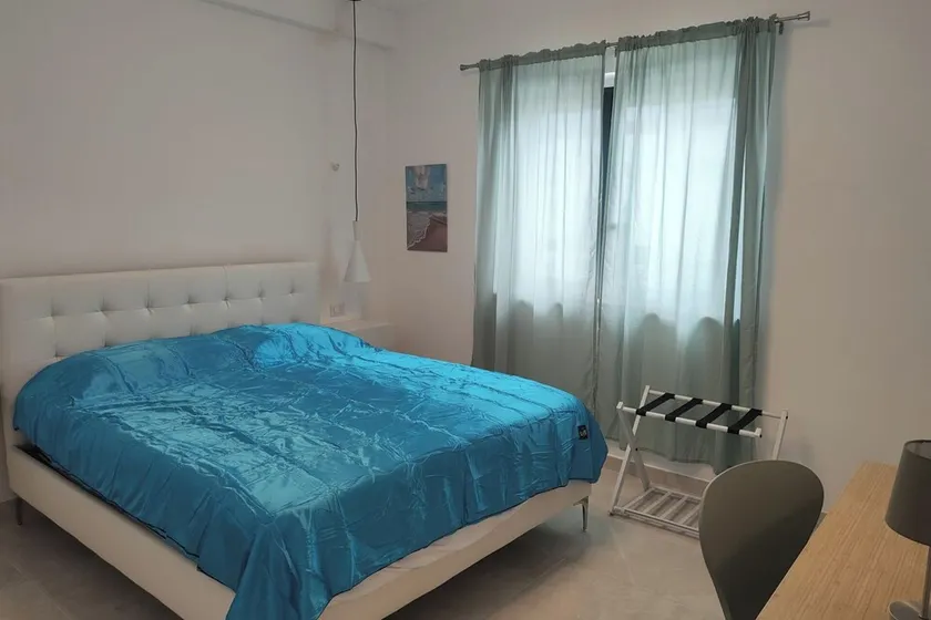 Apartment - Sleeps 4 - Pool - Parking - Image 1