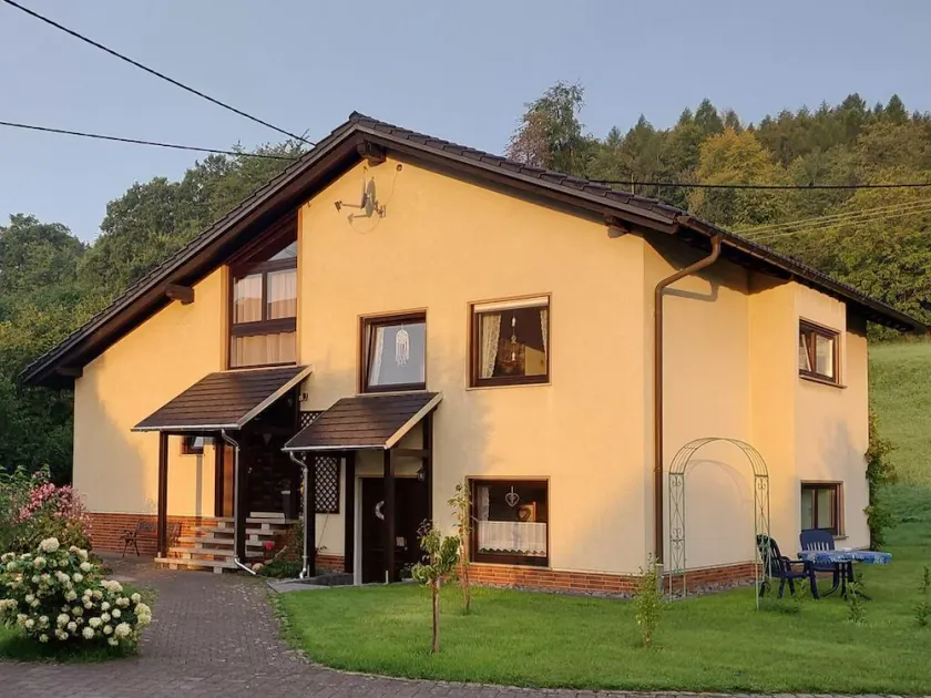 2 Bett- Wohnung \"Kirschblüte\" - Ferienwohnungen Wengenroth - Image 1