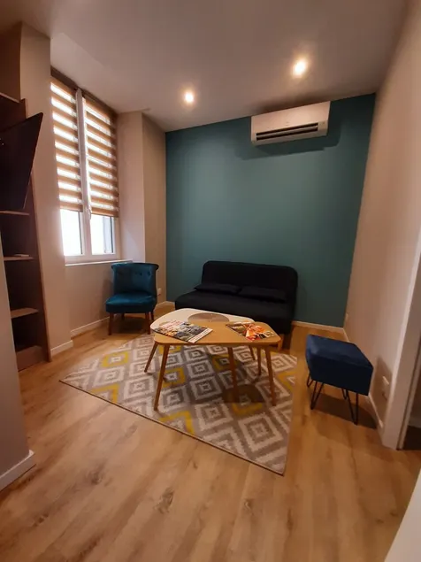 Apartment 100 refurbished !!!! 07/2019 !!!! 35 M2 (3 beds) - Image 1