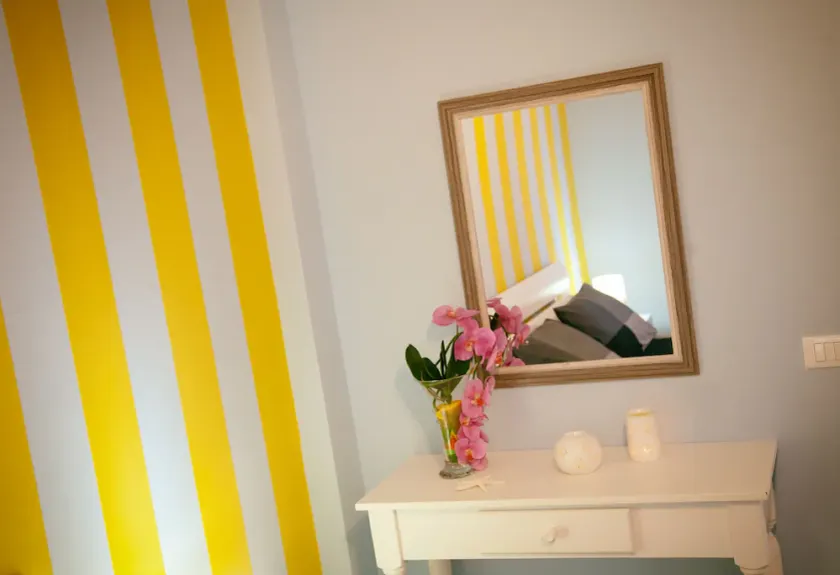 APARTAMENTOS A ALGUNS PASSOS DO MAR COM GRANDES ESPAÇOS AO AR LIVRE E WIFI - Image 1