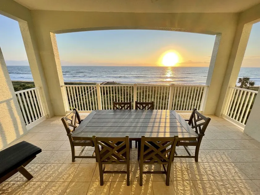 Direct Oceanfront Paradise with Gigabit Internet and 55” 4K Streaming TV! - Image 1
