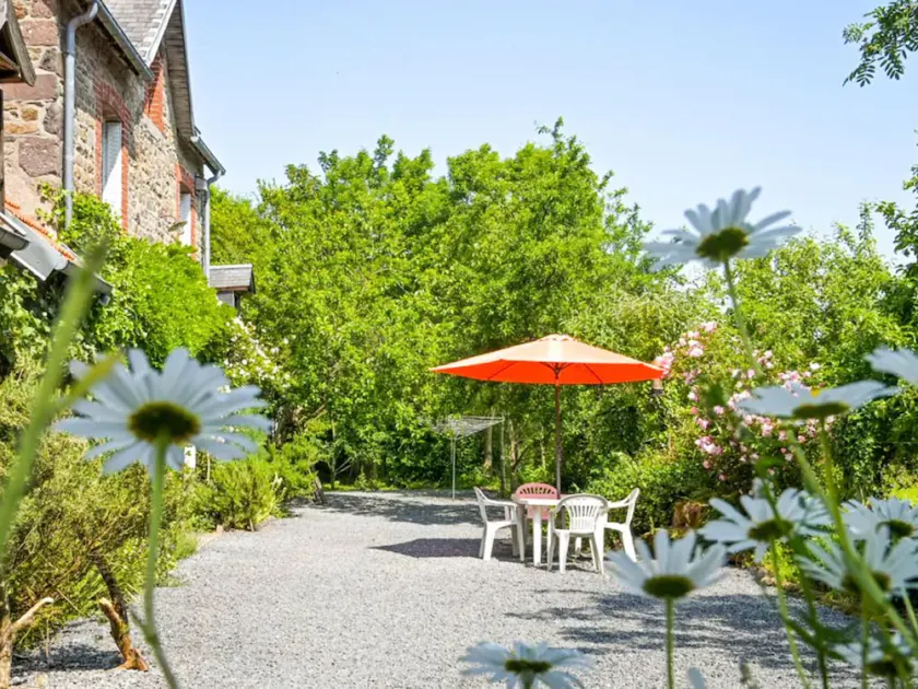 Norman house surrounded by nature - Image 1