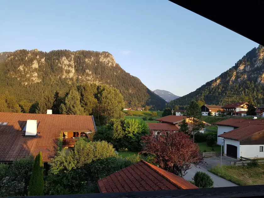 Cozy attic apartment in Inzell, great location, super mountain view, 75 sqm - Image 1