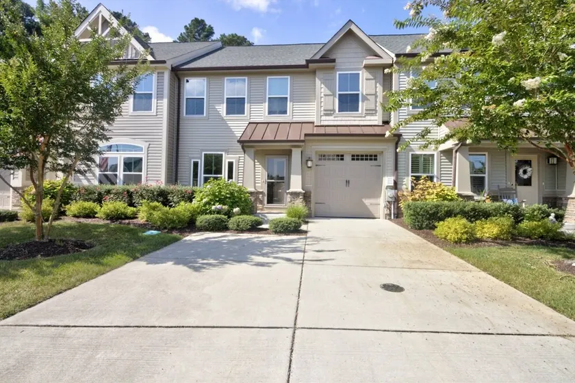 Gorgeous 3 BR, 2.5 BA, 5 Miles to Bethany Beach, Pool, Tennis, Walking Trails, and Free Activities! - Image 1