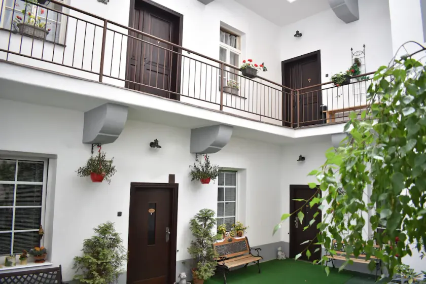 Mila Apartments - Image 1