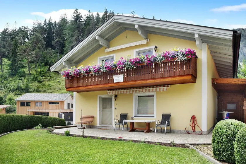 Apartamento amigo dos animais 'Mark' com vista para a montanha e varanda - Image 1