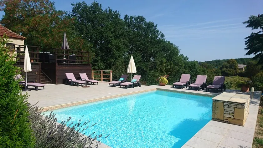 La Garnison. Fabulous farmhouse, opvarmet pool, bygget på 14th århundrede slotsmure - Image 1